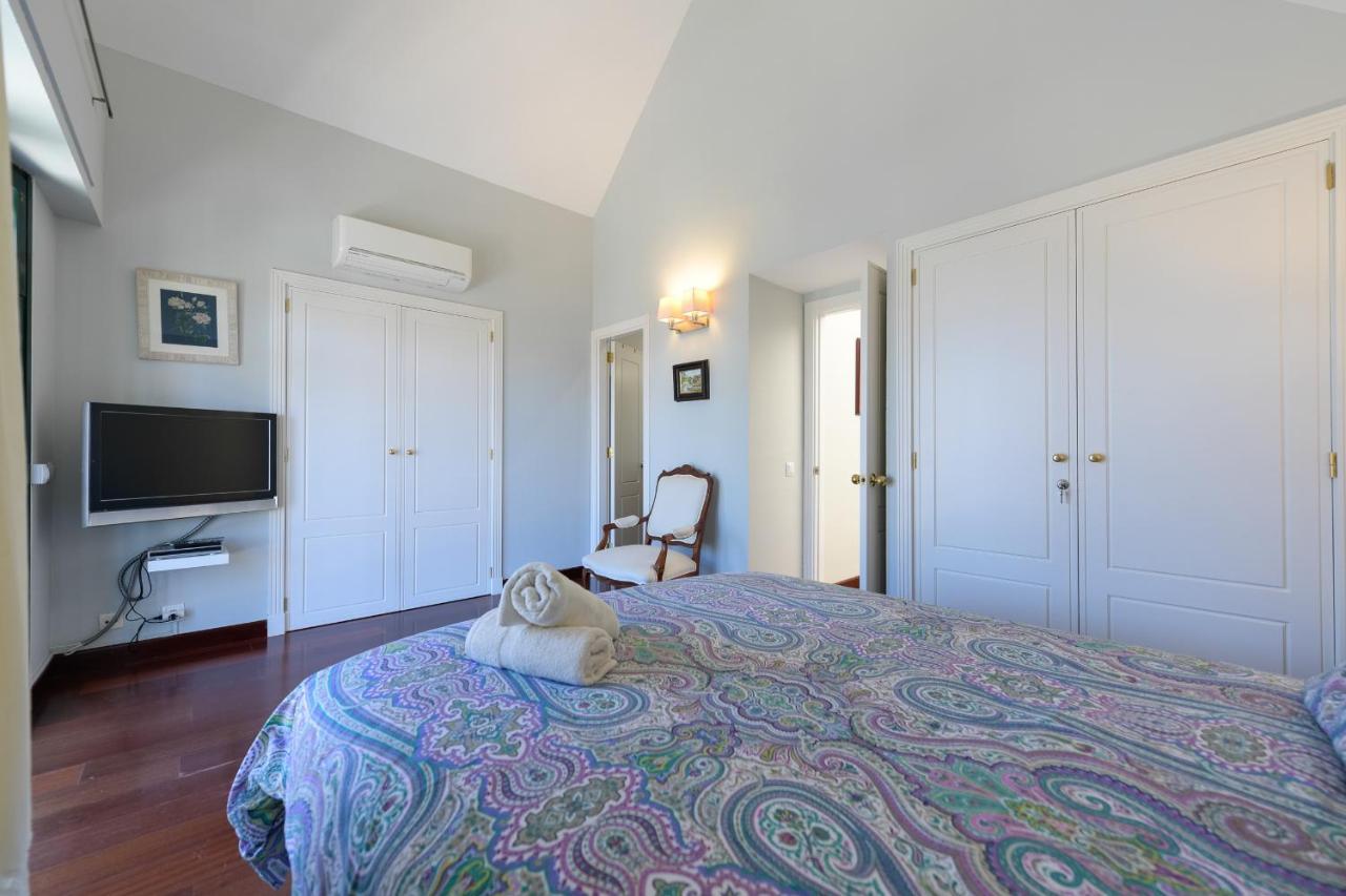 House With Cozy Garden Bbq And Free Parking Casa de vacances *